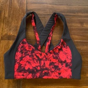 Lululemon Sweat Times Sports Bra 6 Black Red